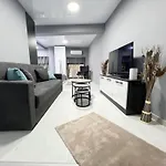 Nj Luxury 公寓 瓦爾納